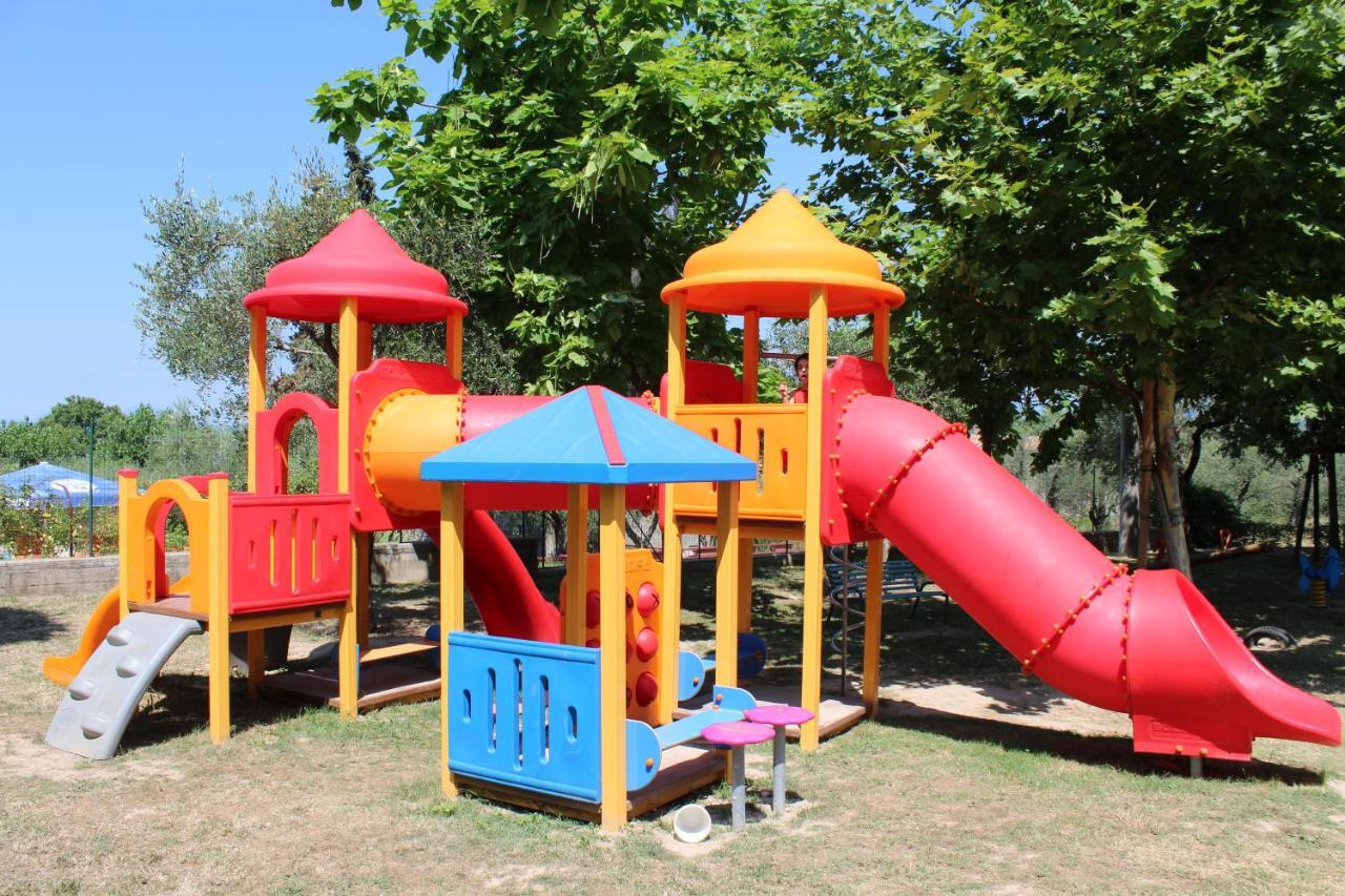 Campeggio Cisano - San Vito 4*